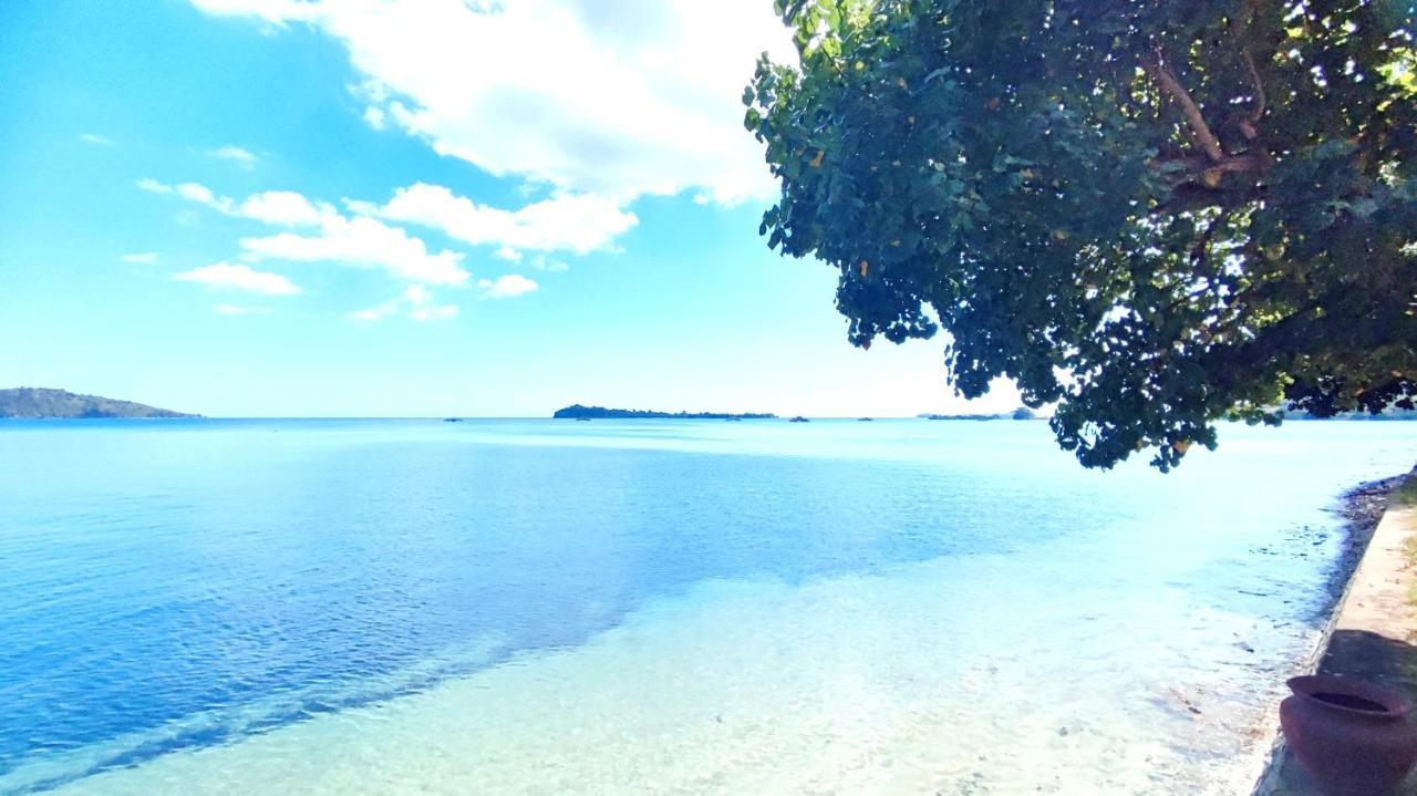 Khabita Beach Resort Lembar  ภายนอก รูปภาพ