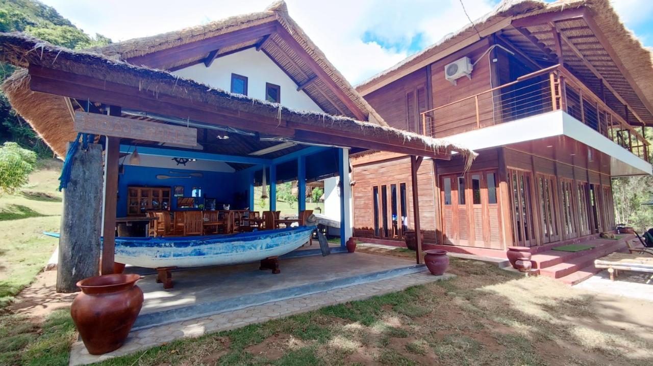 Khabita Beach Resort Lembar  ภายนอก รูปภาพ