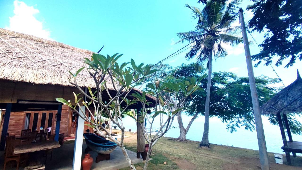 Khabita Beach Resort Lembar  ภายนอก รูปภาพ