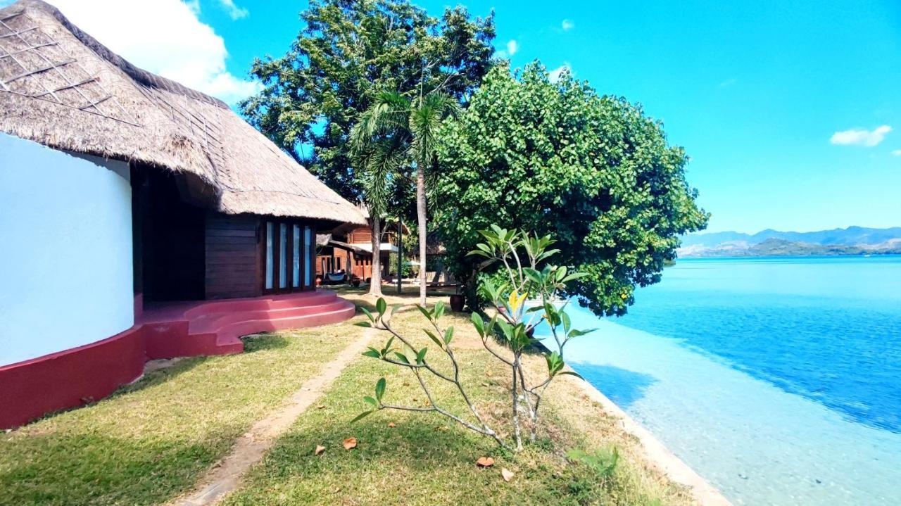 Khabita Beach Resort Lembar  ภายนอก รูปภาพ