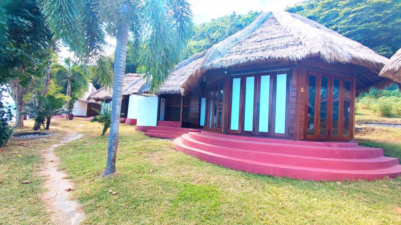 Khabita Beach Resort Lembar  ภายนอก รูปภาพ
