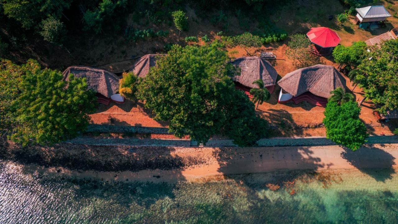 Khabita Beach Resort Lembar  ภายนอก รูปภาพ