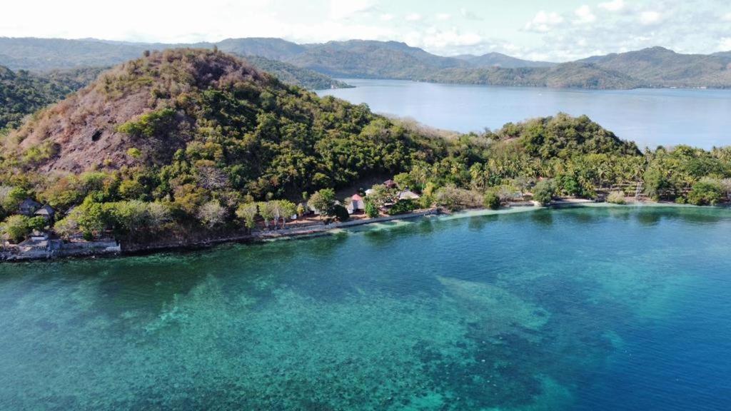 Khabita Beach Resort Lembar  ภายนอก รูปภาพ